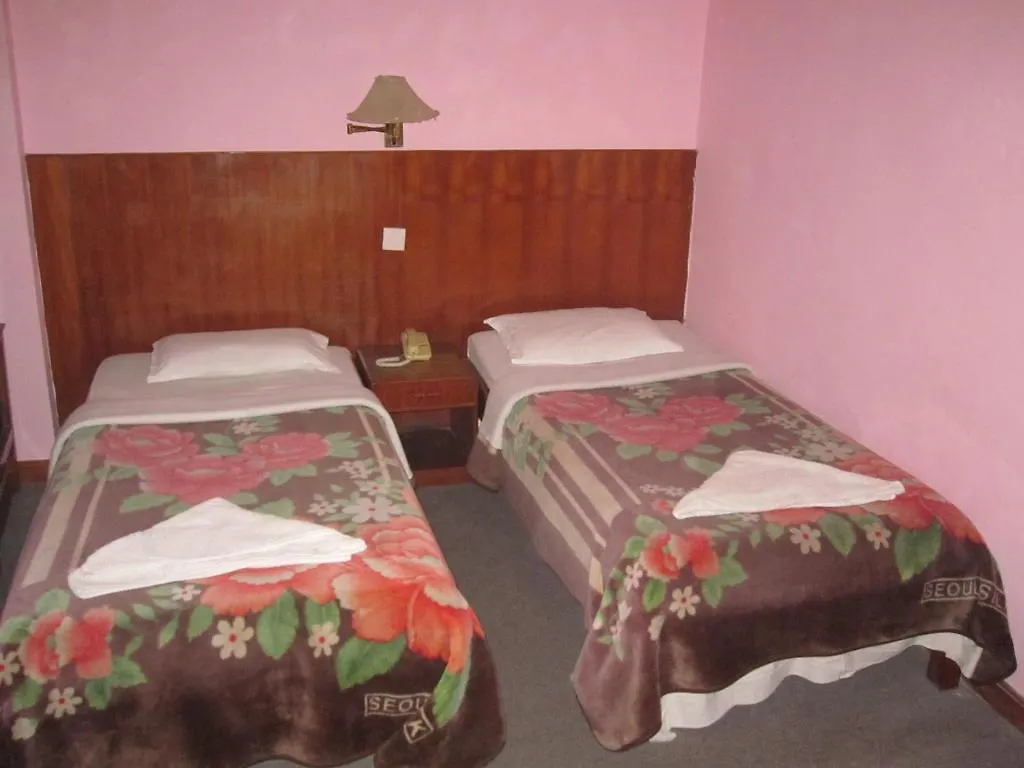 Tasi Dhargey Inn Katmandu 0*,  Nepal